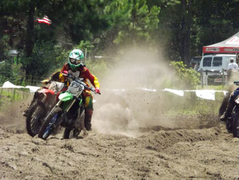 FLMN - Johnny Wasco and Bo Partin motocross start